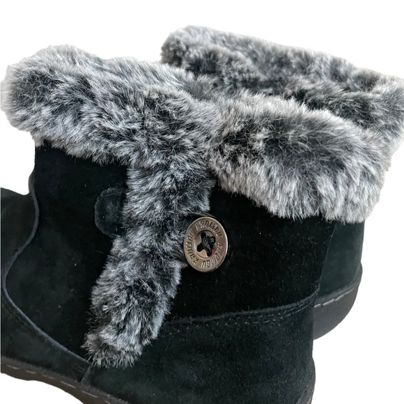 KHOMBU Iris Women's Boots Black Suede Water Repellent Plush Faux Fur Size 6 - Picture 8 of 11